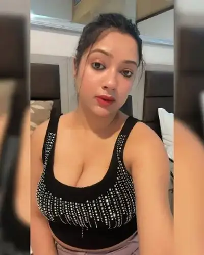 Call Girls Service Zamania